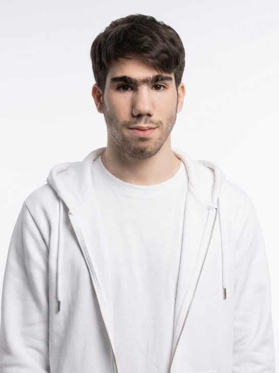 Емельяненко Денис Денисович